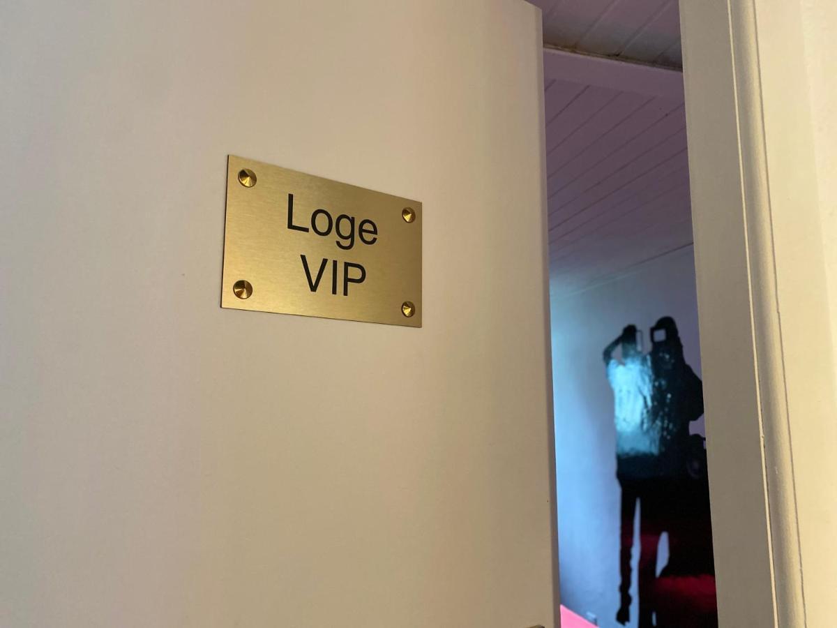 Le Cinema Apartment *