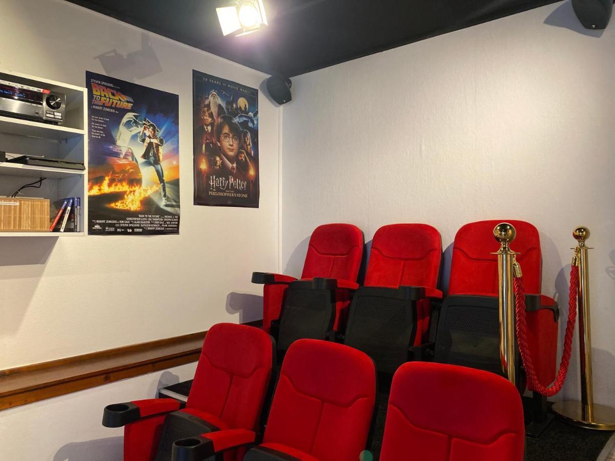 Le Cinema *
